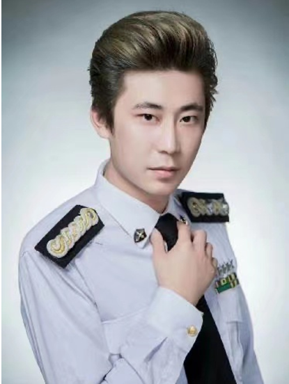 國家高級美發師衛超老師