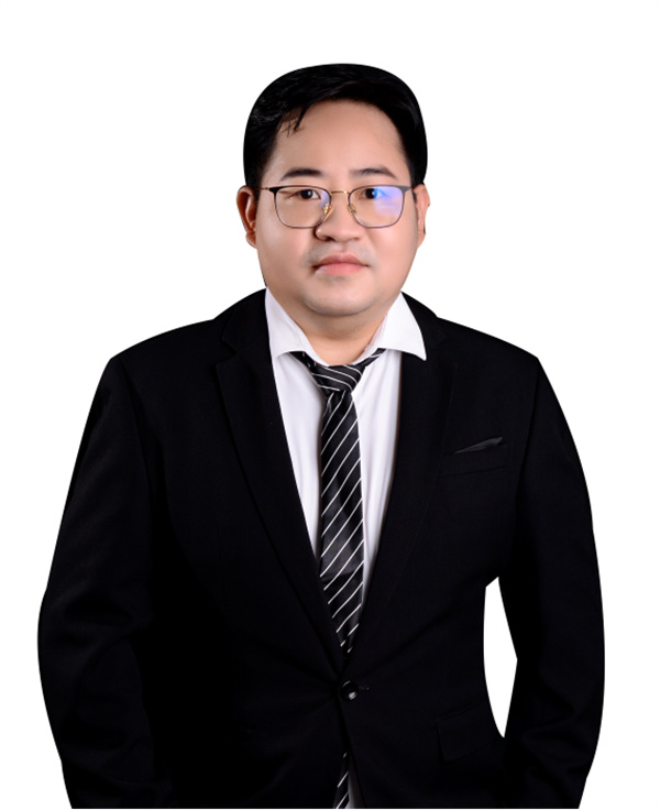 周星.UG塑膠模具設計高級講師