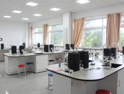 北京中育貝拉國際學校環境