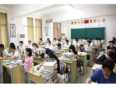 南通市通州區東方復讀學校環境