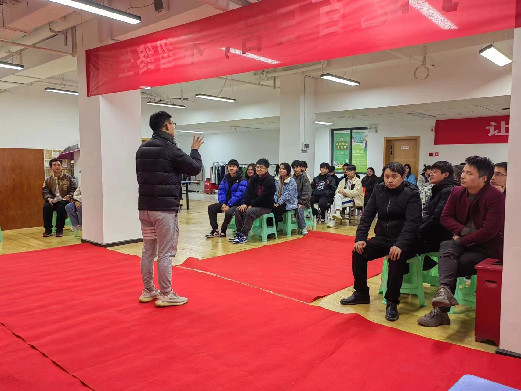 貴陽南圖優品高考復讀學校環境