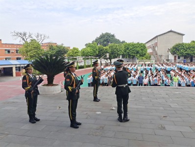 重慶立仁素質拓展學校